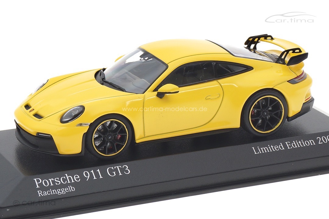 Porsche 911 (992) GT3 Racinggelb/Rad schwarz Minichamps 1:43 413069207