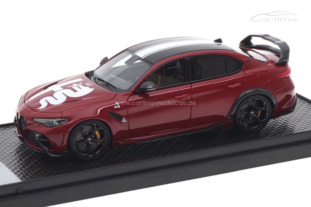 Alfa Romeo Giulia GTAM Rosso Competizione BBR 1:43 BBRC247RC-AR