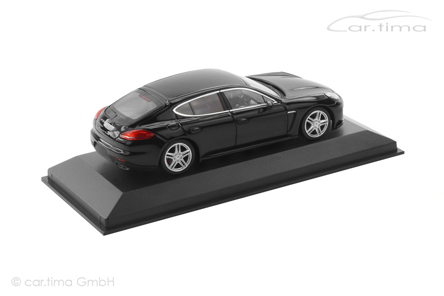 Porsche Panamera Turbo Gen. II Schwarz Minichamps 1:43 WAP0204300E