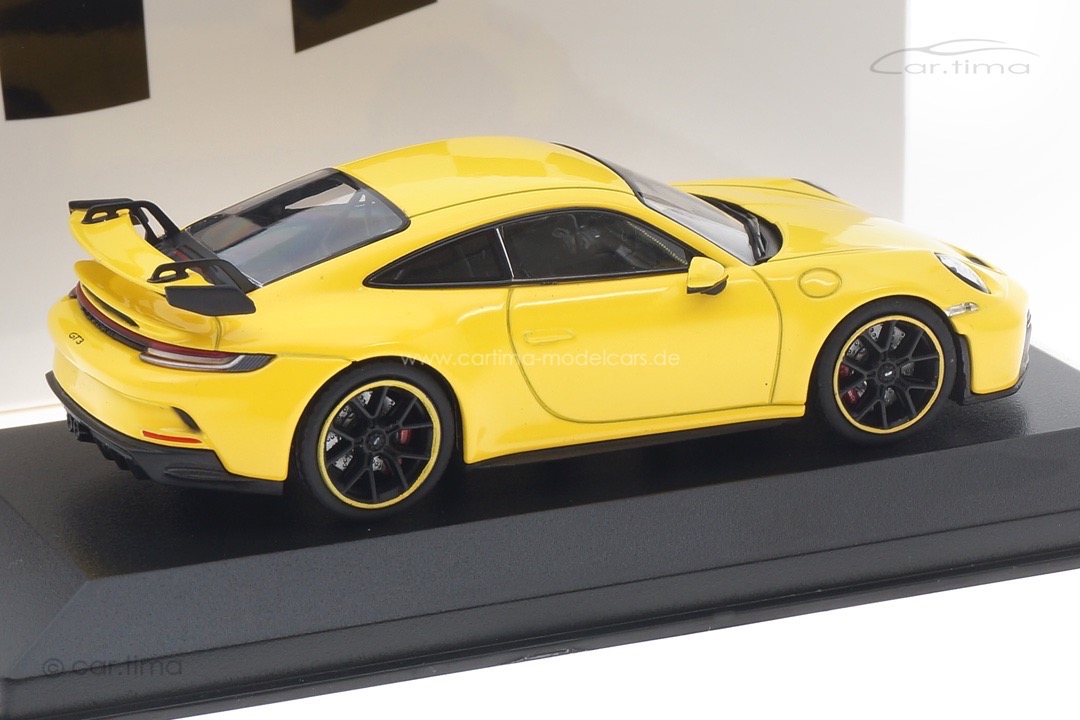 Porsche 911 (992) GT3 Racinggelb/Rad schwarz Minichamps 1:43 413069207