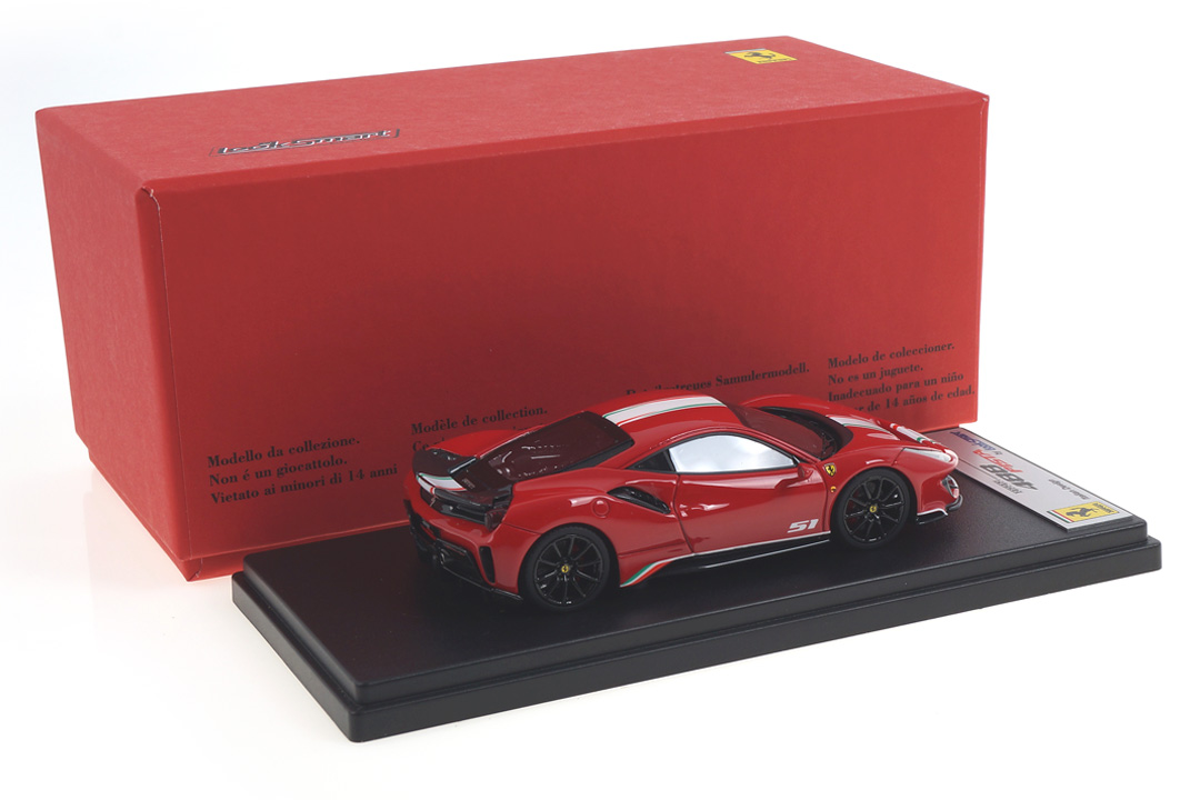 Ferrari 488 Pista Piloti Rosso Corsa LookSmart 1:43 LS488PPA