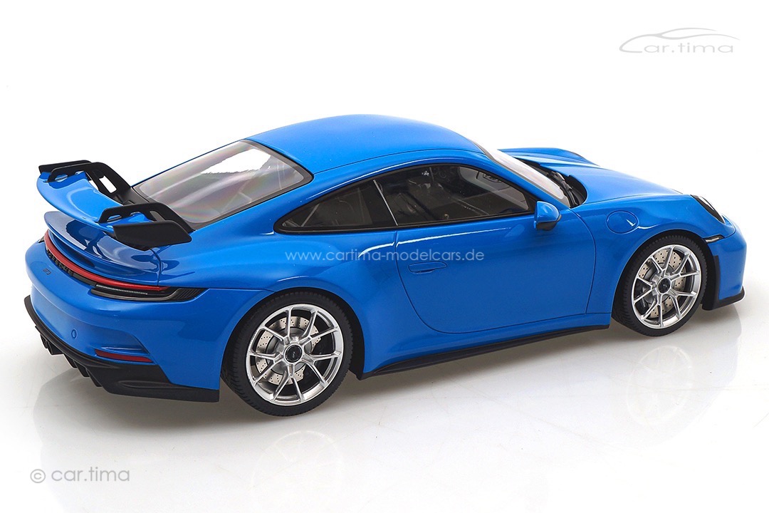 Porsche 911 (992) GT3 Sharkblue/Rad silber Minichamps 1:18 143069015