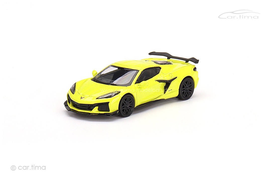 Chevrolet Corvette Z06 2023 Accelerate Yellow  MINI GT 1:64 MGT00441-L