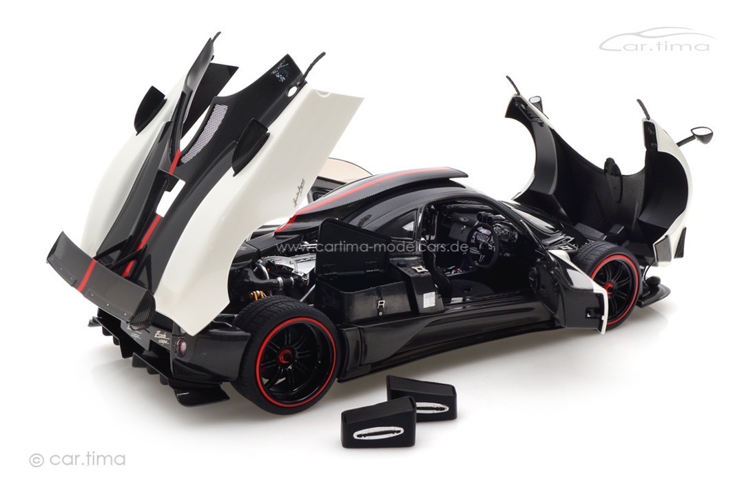 Pagani Zonda Cinque Coupe RHD Bianco Benny Almost Real 1:18 850604001