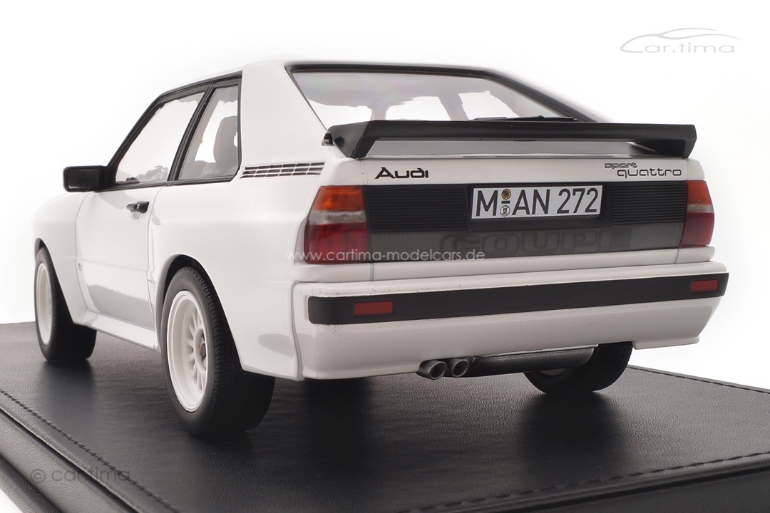 Audi Sport quattro weiß Originalsignatur Walter Röhrl inkl. Vitrine Norev 1:18 CAC01824004