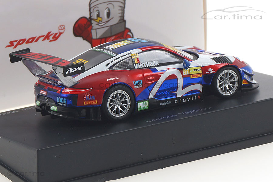 Porsche 911 GT3 R Macau 2017 Laurens Vanthoor Spark 1:64 Y161