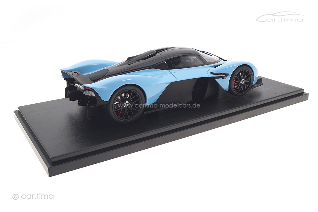 Aston Martin Valkyrie blau GT Spirit 1:18 GT915