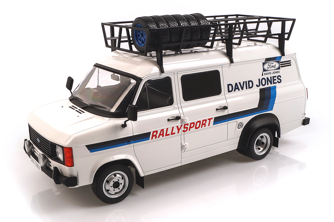 Ford Transit MKII David Jones Rally Assistance IXO 1:18 18RMC033XE