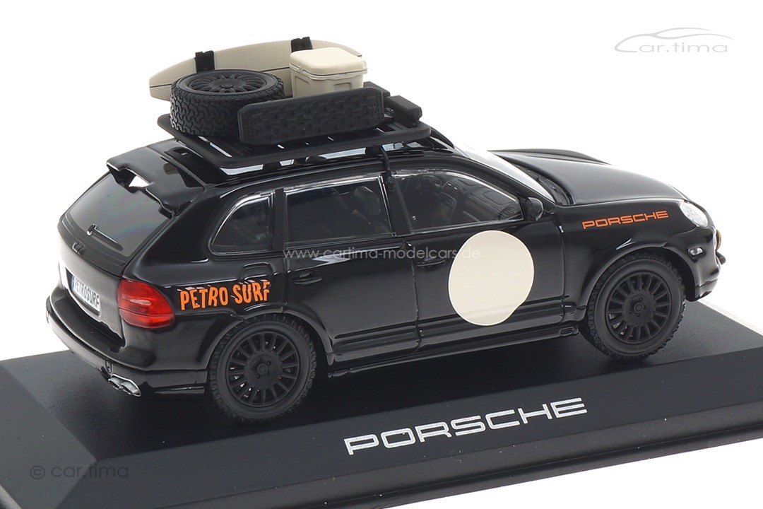 Porsche Cayenne (E1) GTS Petro Surf Sylt Schwarz Minichamps 1:43 WAP0200370SPSU