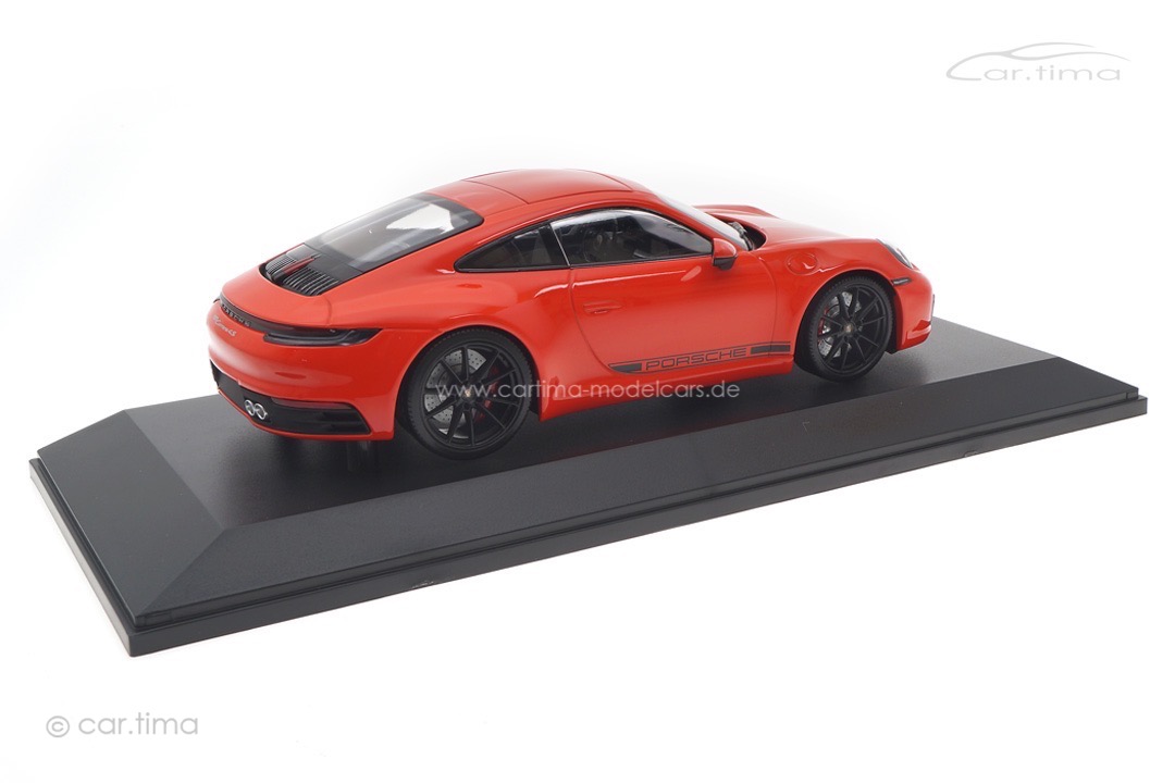 Porsche 911 (992) Carrera 4S Lavaorange Minichamps 1:18 155067327