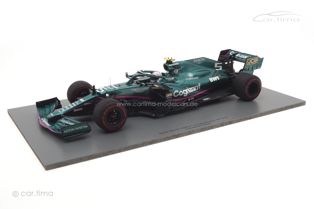 Aston Martin AMR21 GP Azerbaijan 2021 Sebastian Vettel/pit board Spark 1:18 18S598