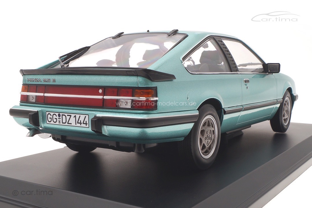 Opel Monza 2.5 E Beryll green met. Norev 1:18 183643