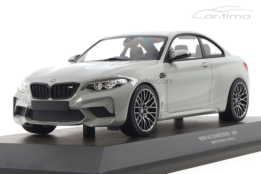 BMW M2 Competition Hockenheim silber Minichamps 1:18 155028005