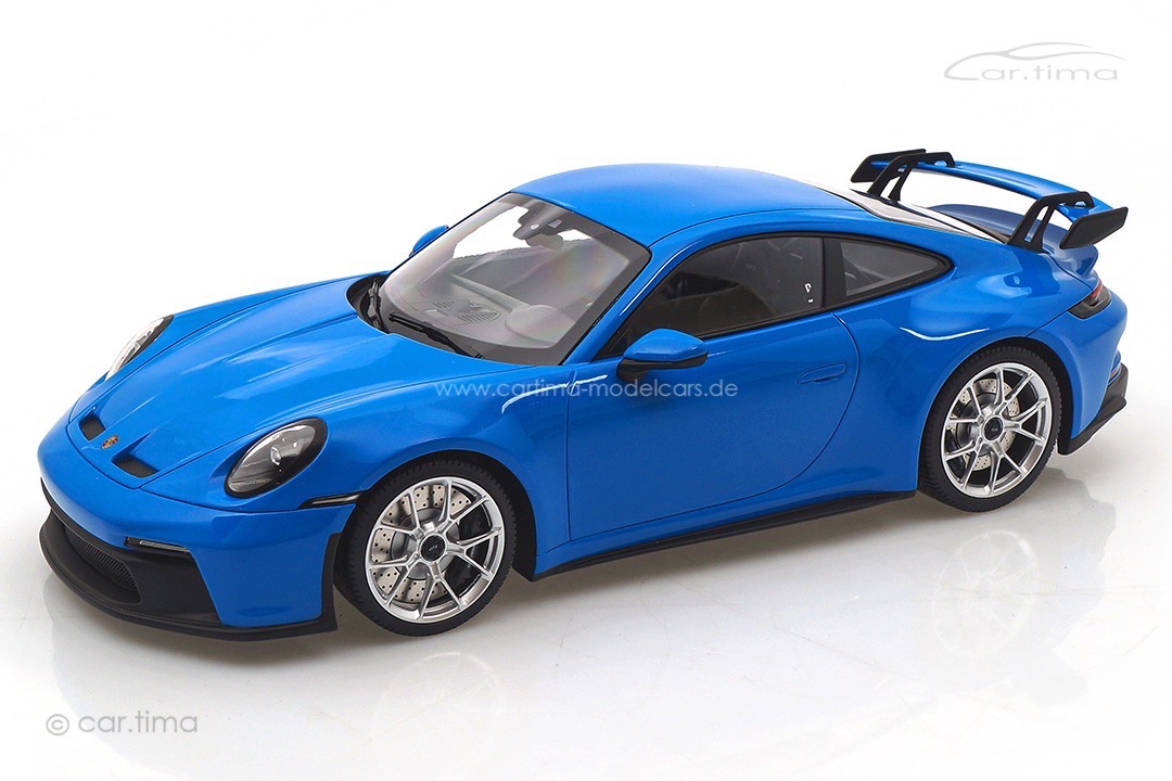 Porsche 911 (992) GT3 Sharkblue/Rad silber Minichamps 1:18 143069015