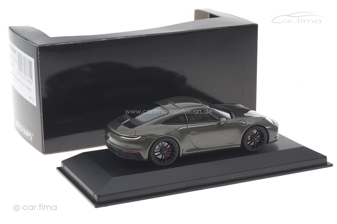 Porsche 911 (992) Carrera 4 GTS Aventuringrünmet. Minichamps 1:43 410063001