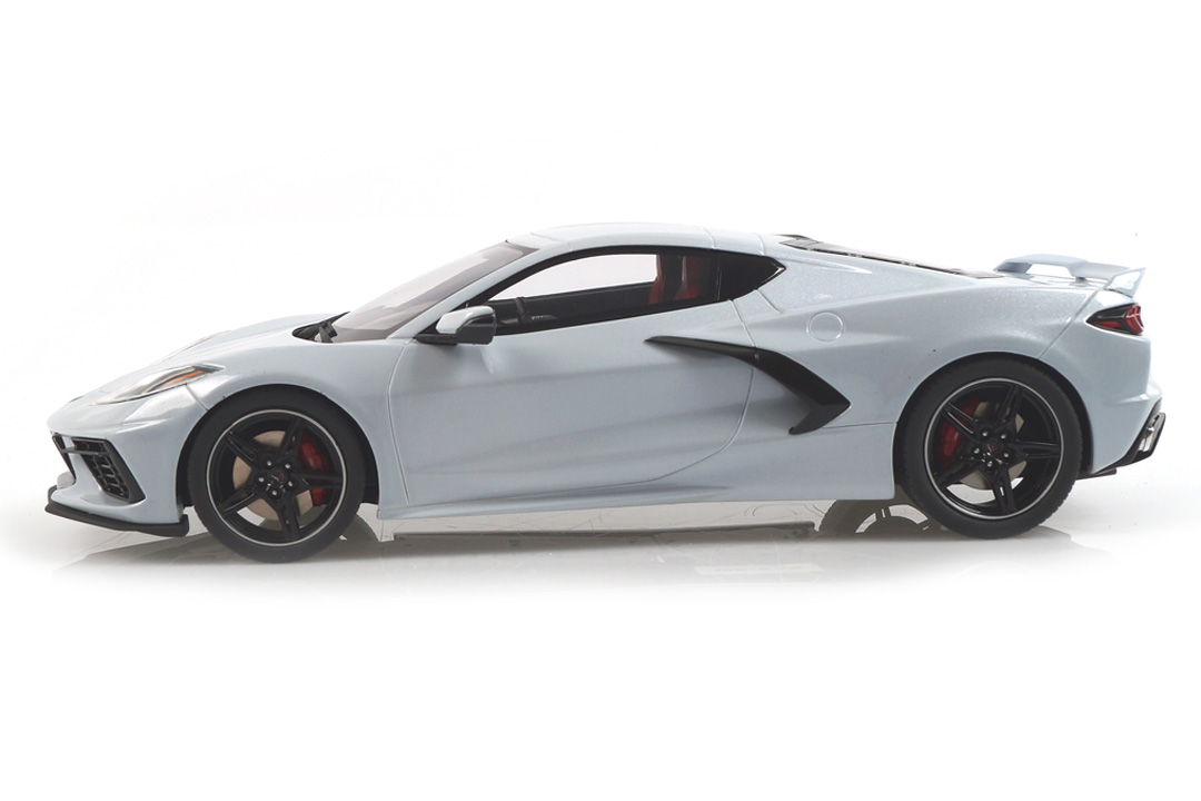 Chevrolet Corvette C8 Ceramic grey met. GT Spirit 1:18 GT835