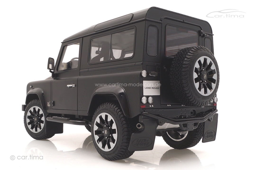 Land Rover Defender 90 Works 2018 schwarz matt LCD Models 1:18 LCD18007-MB