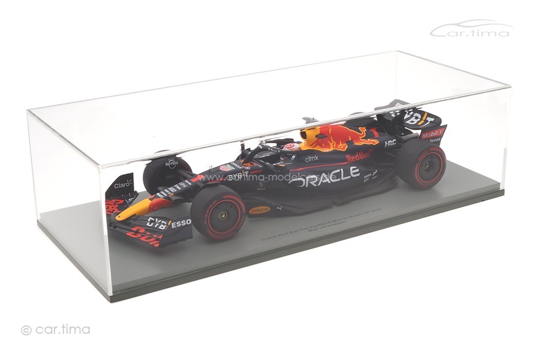 Oracle Red Bull Racing RB18 Winner GP Niederlande 2022 Max Verstappen 30th Win Spark 1:18 18S773