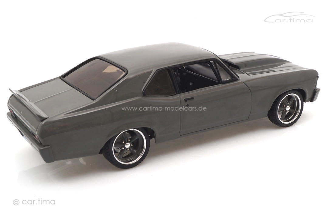 Chevrolet Nova Destroyer Coupe 1970 grau GMP 1:18 18957