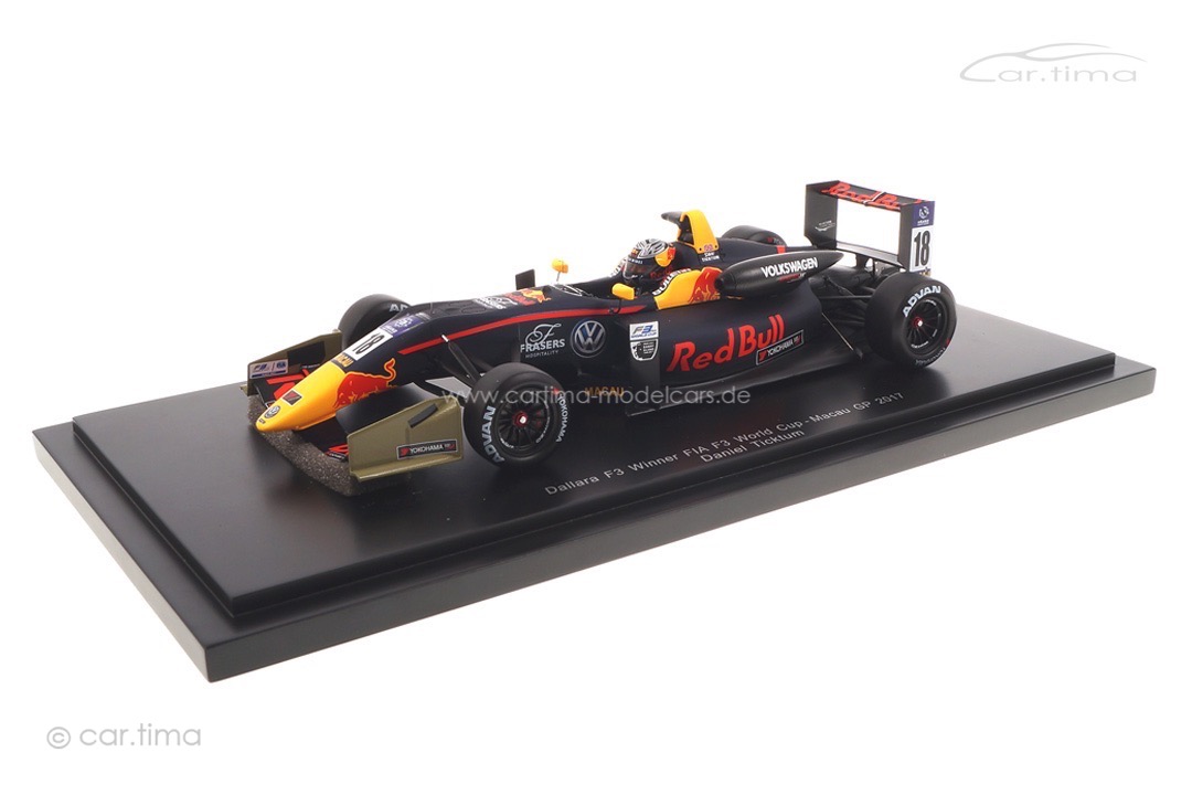 Dallara F3 Winner Macau GP 2017 Daniel Ticktum Spark 1:18 18MF17