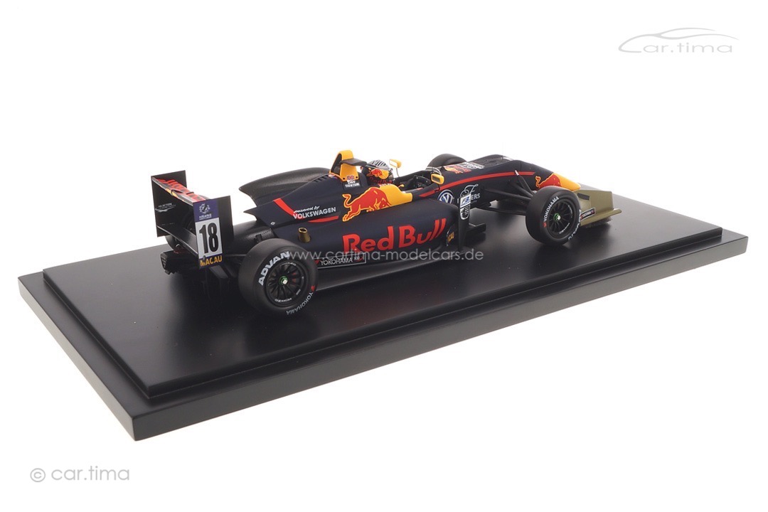 Dallara F3 Winner Macau GP 2017 Daniel Ticktum Spark 1:18 18MF17