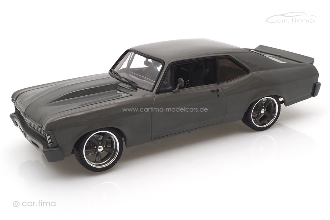 Chevrolet Nova Destroyer Coupe 1970 grau GMP 1:18 18957