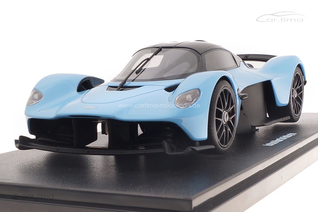 Aston Martin Valkyrie blau GT Spirit 1:18 GT915