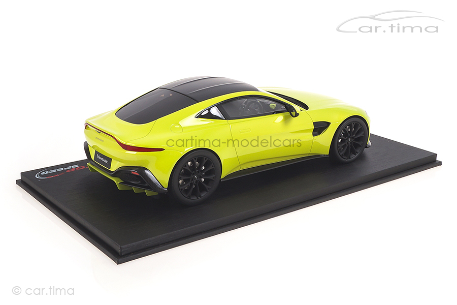 Aston Martin Vantage Lime Essence TopSpeed 1:18 TS0183