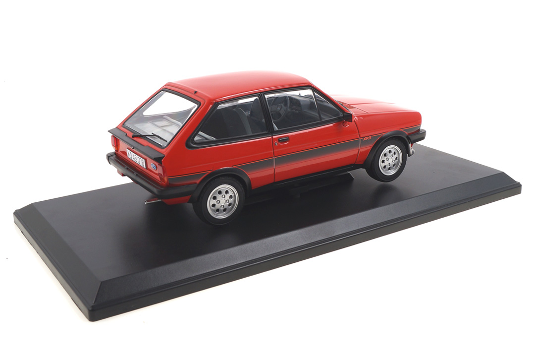 Ford Fiesta XR2 rot Norev 1:18 182741