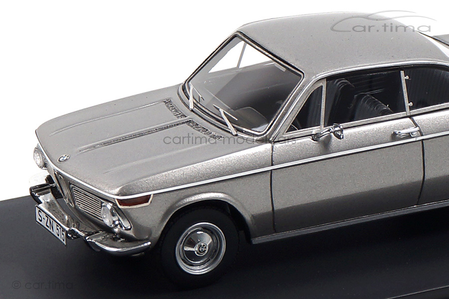 BMW 1602 Baur Coupe 1967 silber Matrix 1:43 MX30202-012