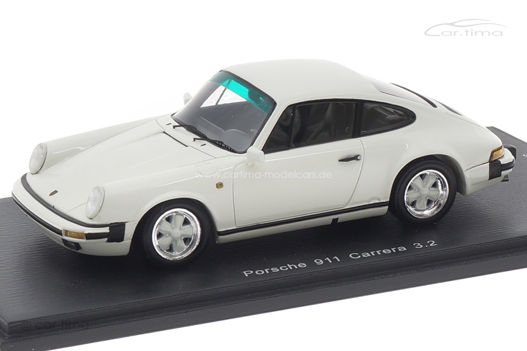 Porsche 911 Carrera 3.2 Grandprix-weiß Spark 1:43 CA04311008