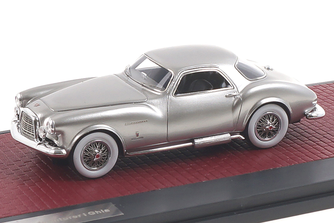 DeSoto Adventurer 1 Ghia silber Matrix 1:43 MX50403-012