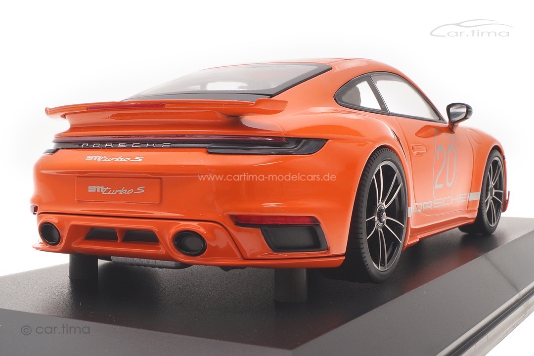 Porsche 911 (992) Turbo S Sport Design China Edition Gulforange Minichamps 1:18 155069171