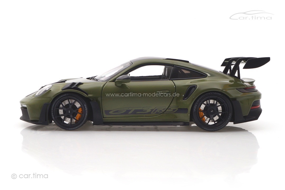 Porsche 911 (992) GT3 RS Weissach Package Nato Olive/Rad schwarz Minichamps 1:18 110062027