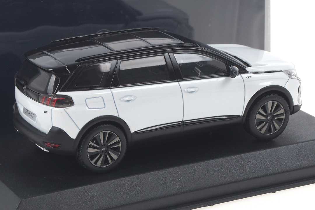 Peugeot 5008 GT 2020 weiß met./Black pack Norev 1:43 473926