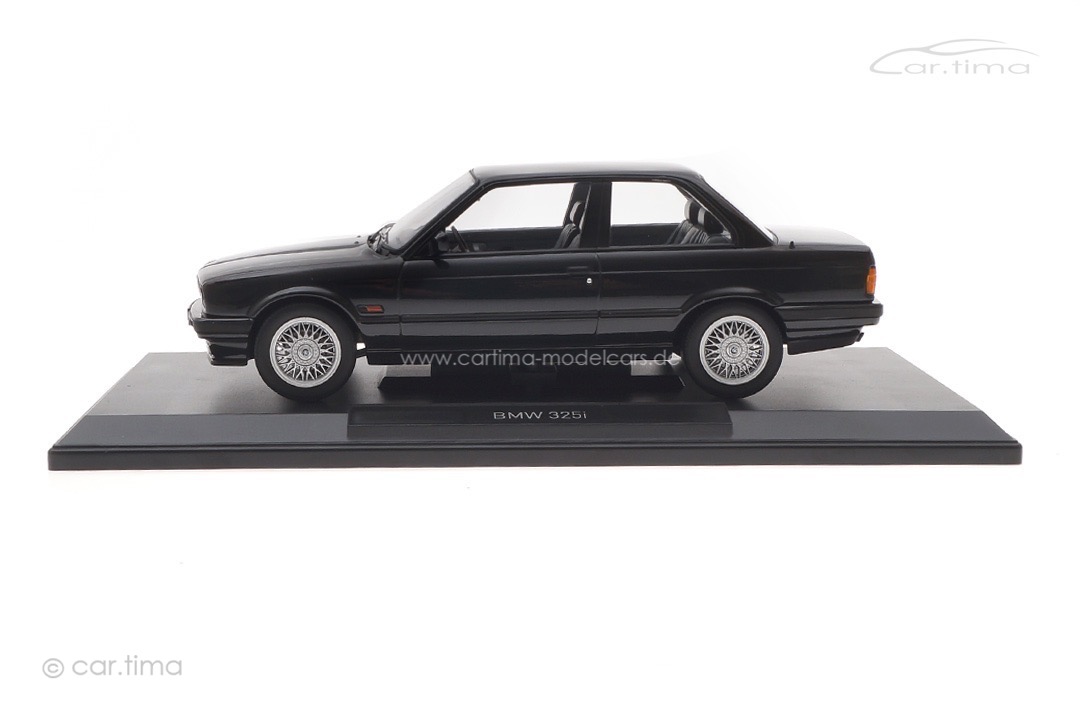 BMW 325i 1988 schwarz met. Norev 1:18 183203