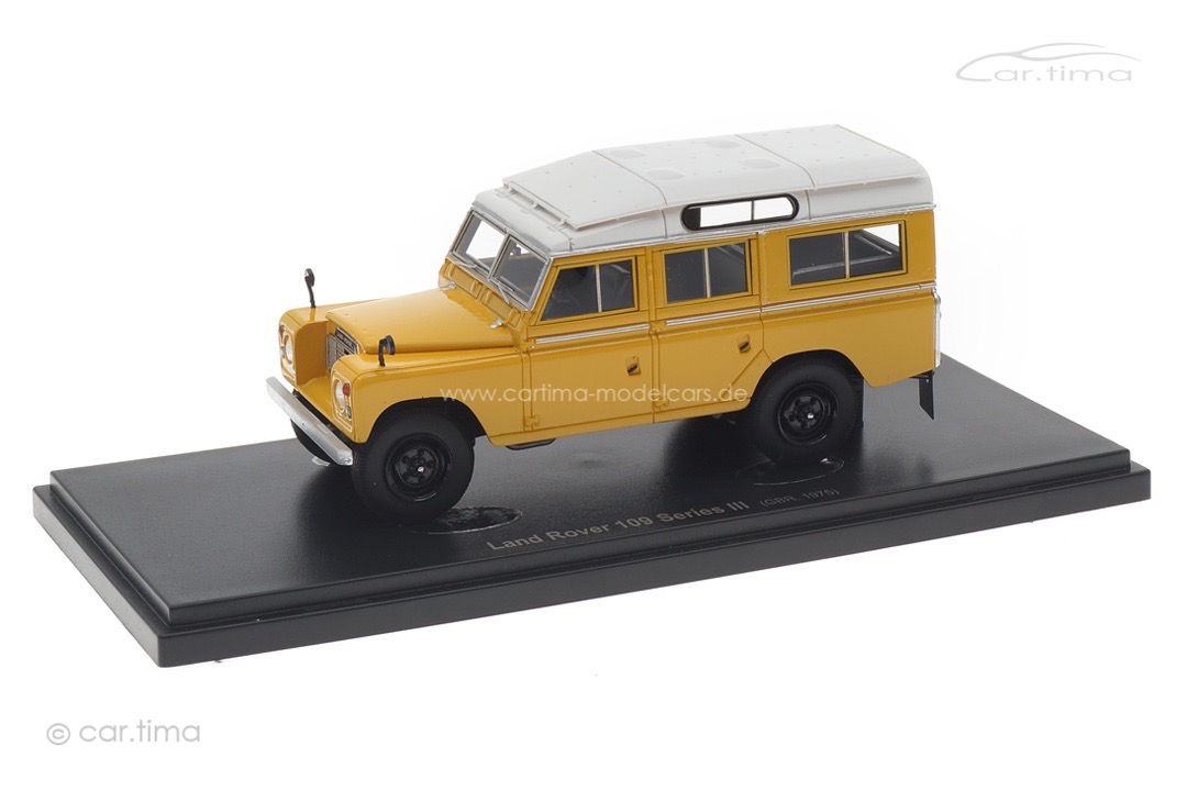 Land Rover 109 Series III 1975 beige Avenue43 1:43 60108