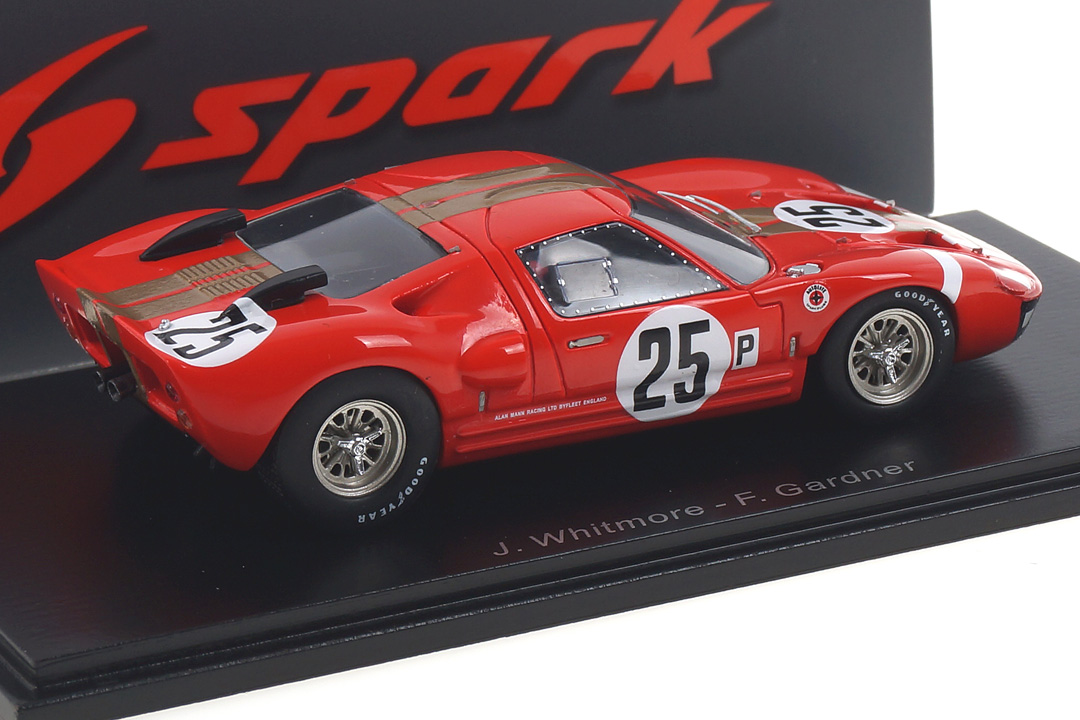 Ford GT40 AMR2 12h Sebring 1966 Gardner/Whitmore Spark 1:43 S2773