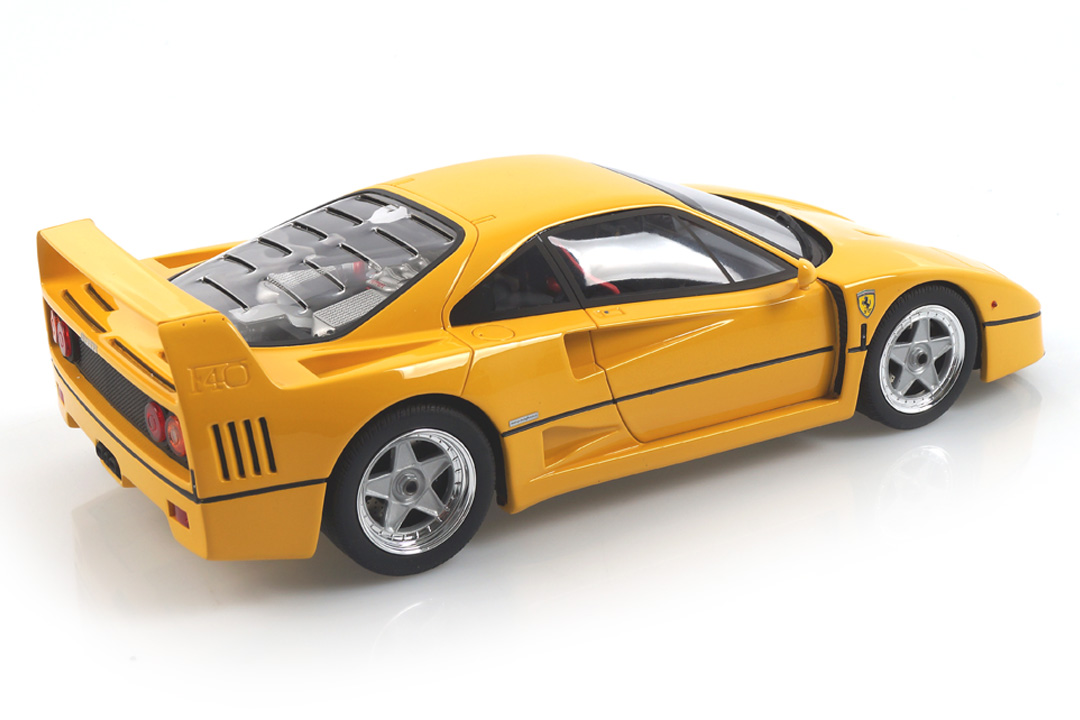 Ferrari F40 gelb GT Spirit 1:18 GT839